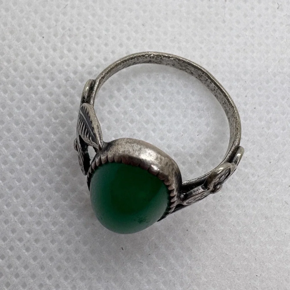 Vintage‎ Sterling Silver Green Stone Floral Leaf Size 6 Ring 3.06g